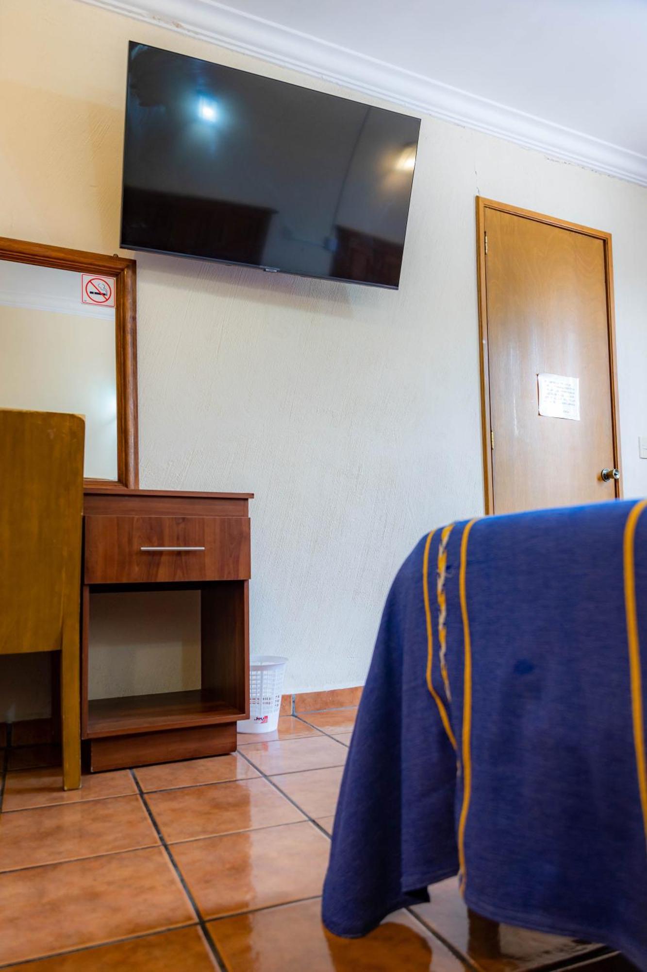 Hotel El Carmen, Morelia Zewnętrze zdjęcie