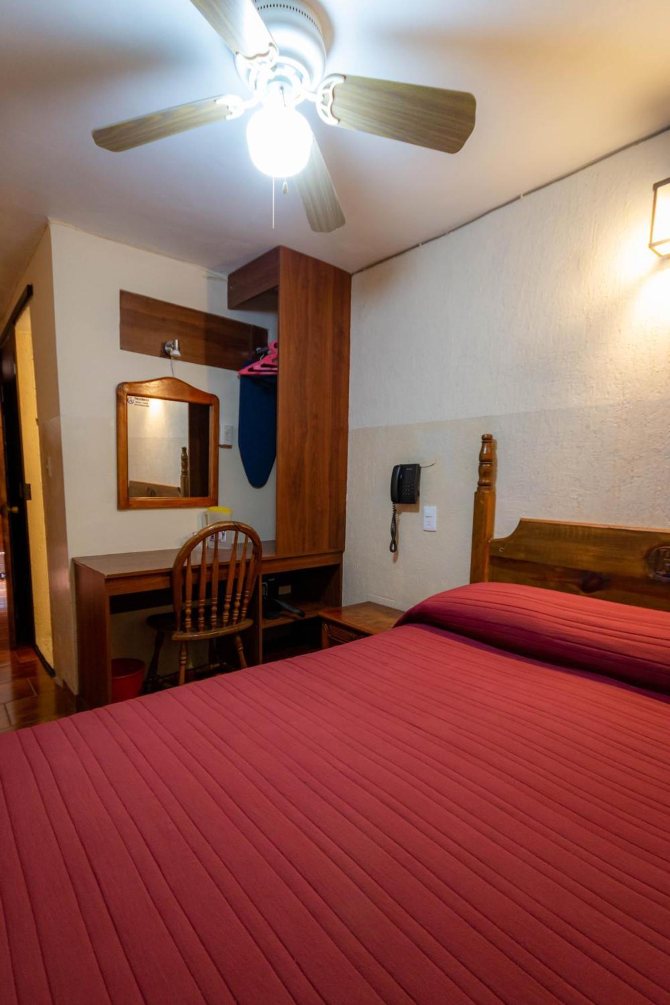Hotel El Carmen, Morelia Zewnętrze zdjęcie