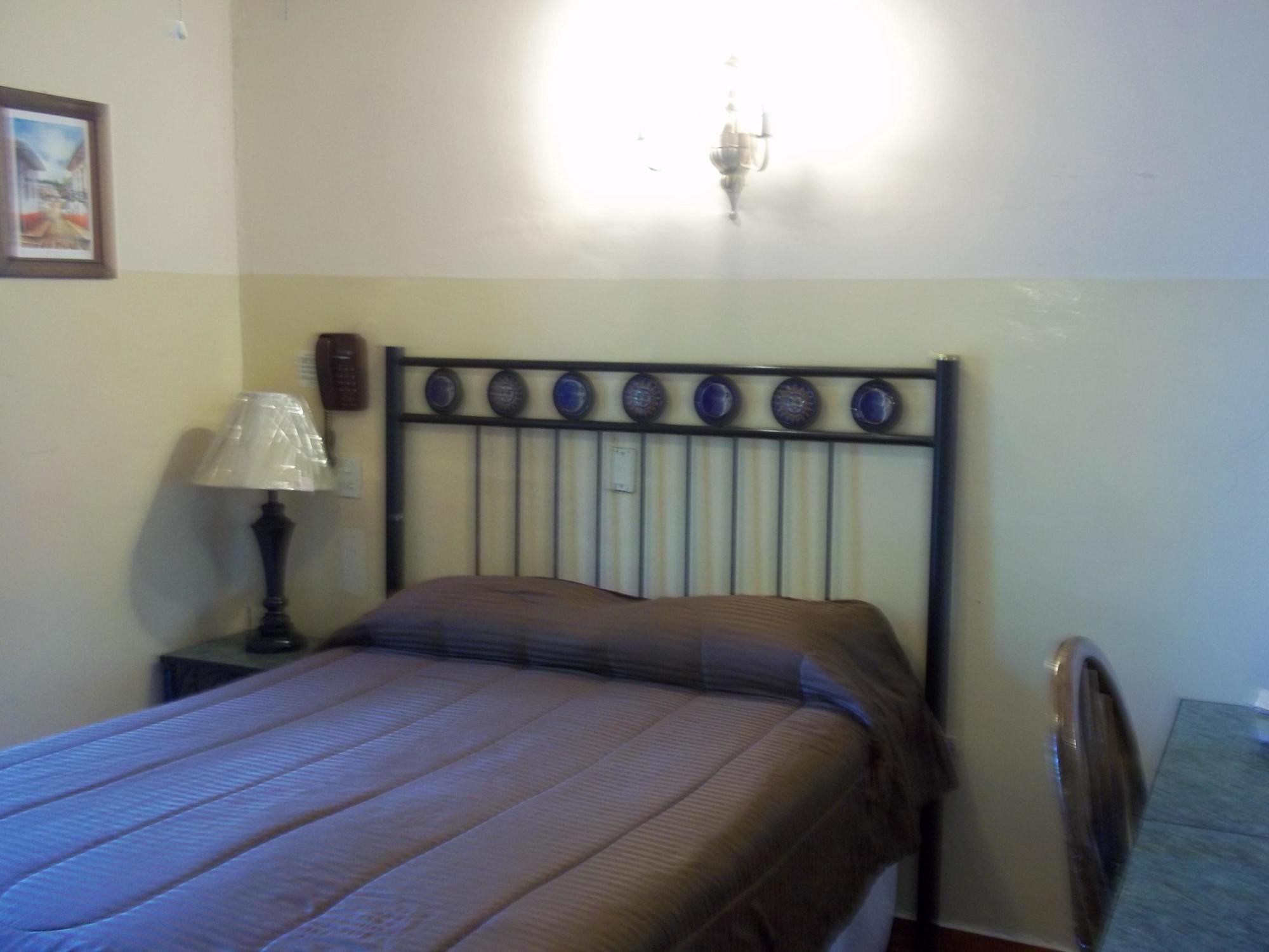 Hotel El Carmen, Morelia Zewnętrze zdjęcie